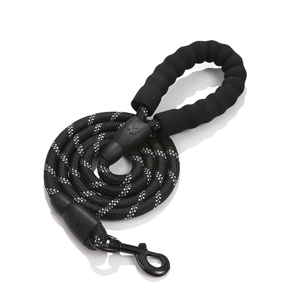 Pet leashes