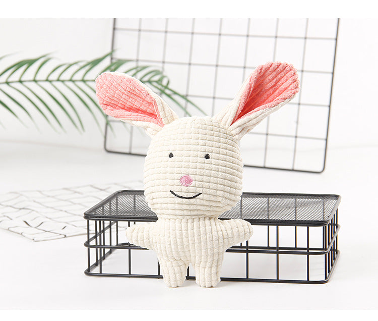 Cats and dogs have gritting teeth, corn lint makes a sound to accompany a variety of cartoon plush toys